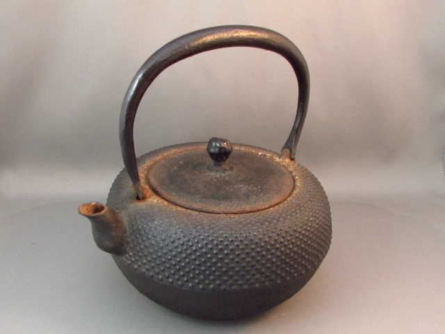 鋳鉄製鉄瓶 南部鉄瓶 手作り 老鉄瓶 やかんを沸かす 提梁鉄瓶 お茶の 